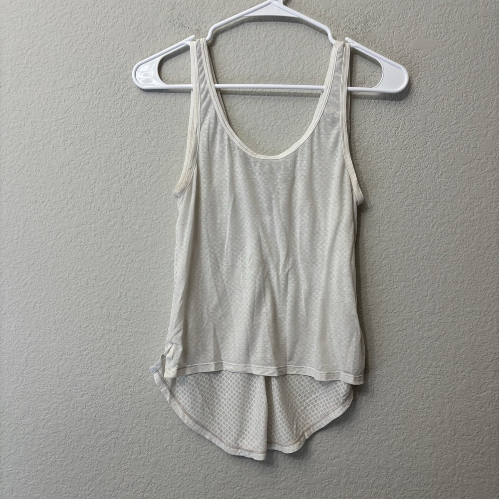 Lululemon Burn It Out Tank Top Mesh White Size 6 Small S Light Weight Athletic